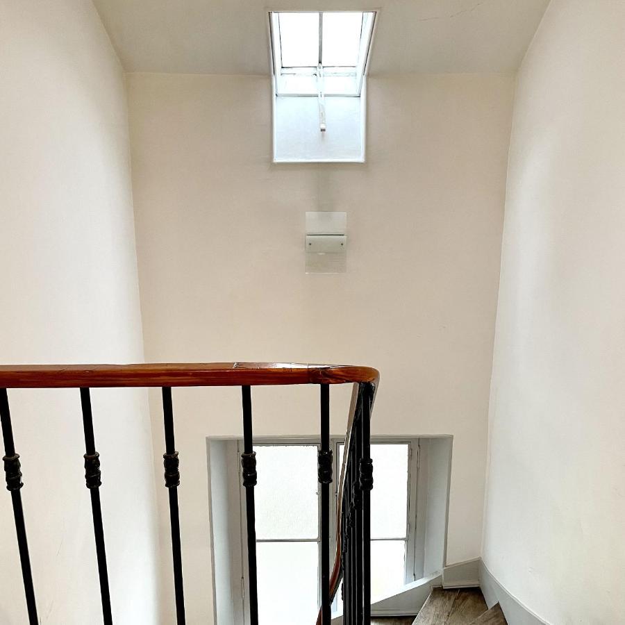 Rooftop - Cosy Flat Centre Senlis Санлис Екстериор снимка